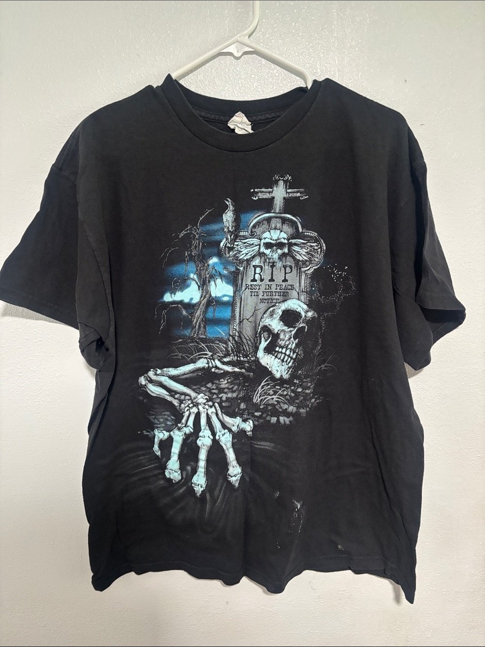 Black Graphic Skull Cemetery Short-Sleeve T-Shirt GLOWS IN THE DARK